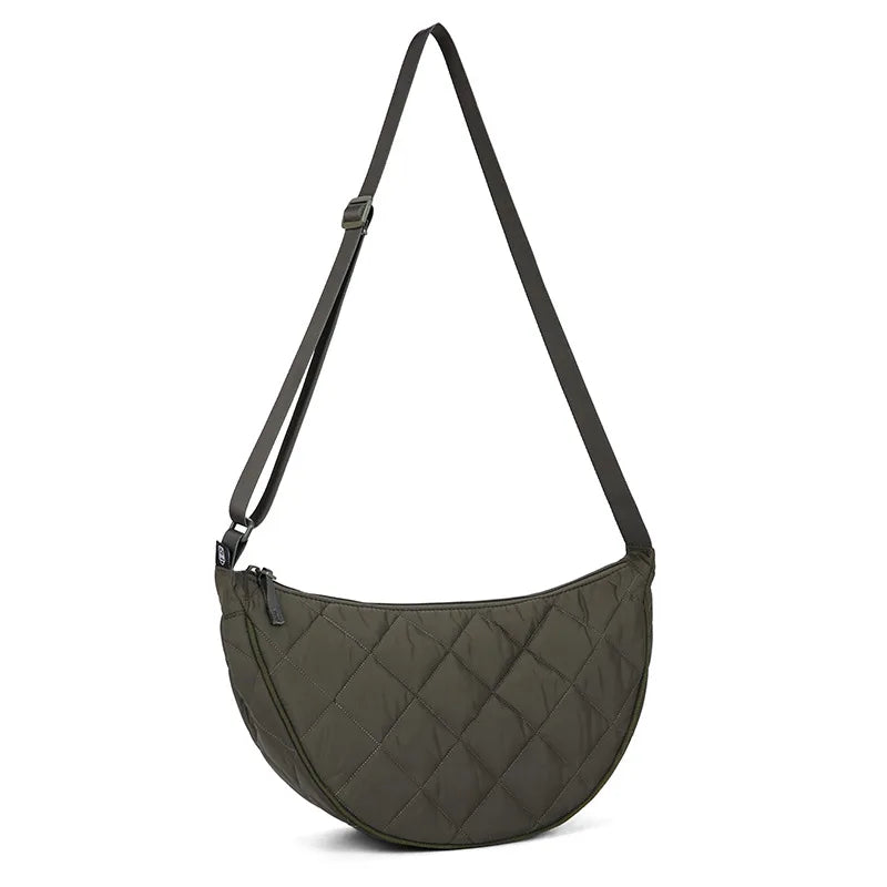 Bolso de pecho estilo hobo