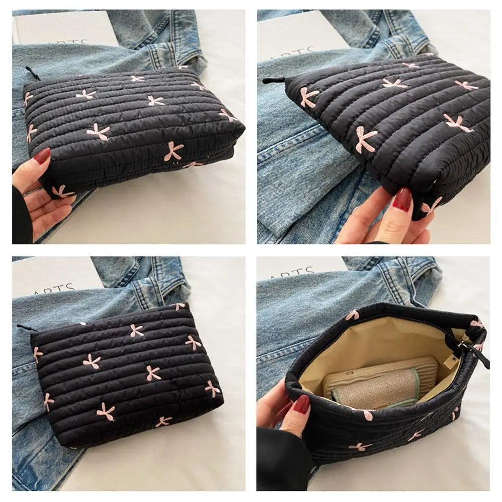 Bolsa de maquillaje con estampado de lazo