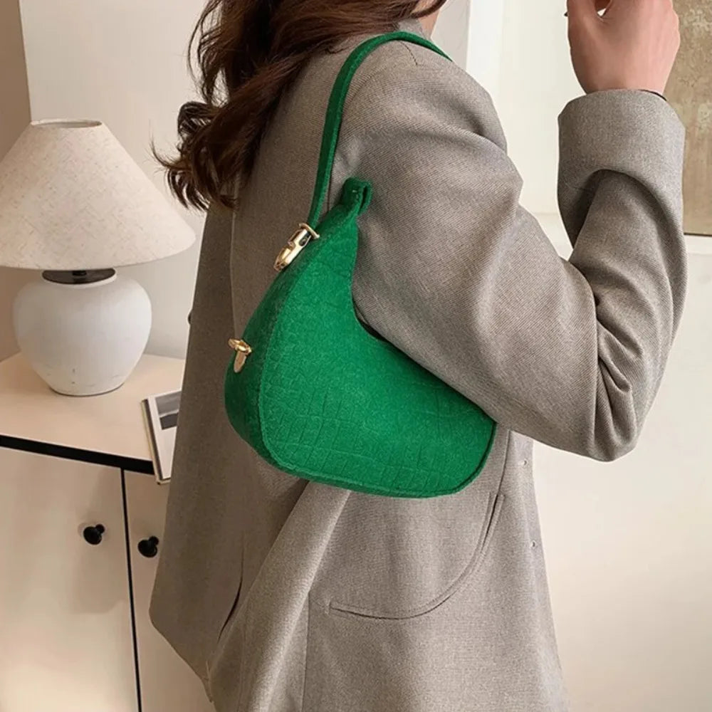 Bolso de mano de fieltro