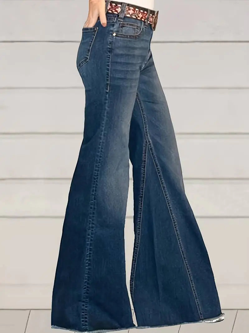 Vaqueros acampanados de cintura alta con dobladillo