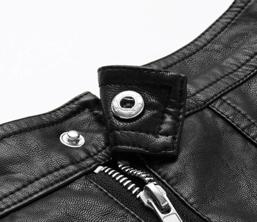 Minifalda de cuero, de talle alto tipo A